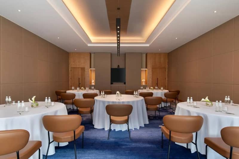 Abesq Doha Hotel And Residences An IHG Hotel