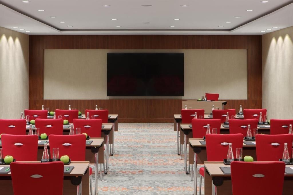 Holiday Inn Jeddah Gateway