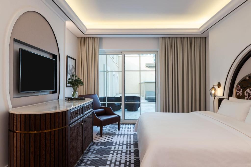 The Westin Dubai Mina Seyahi Beach Resort & Marina