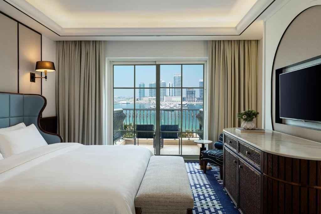 The Westin Dubai Mina Seyahi Beach Resort & Marina