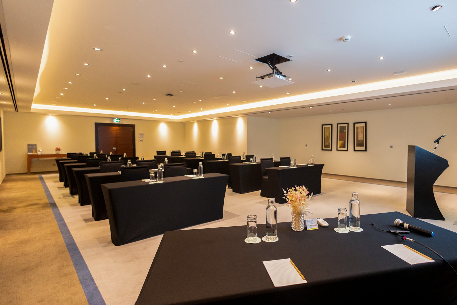 The Westin Dubai Mina Seyahi Beach Resort & Marina