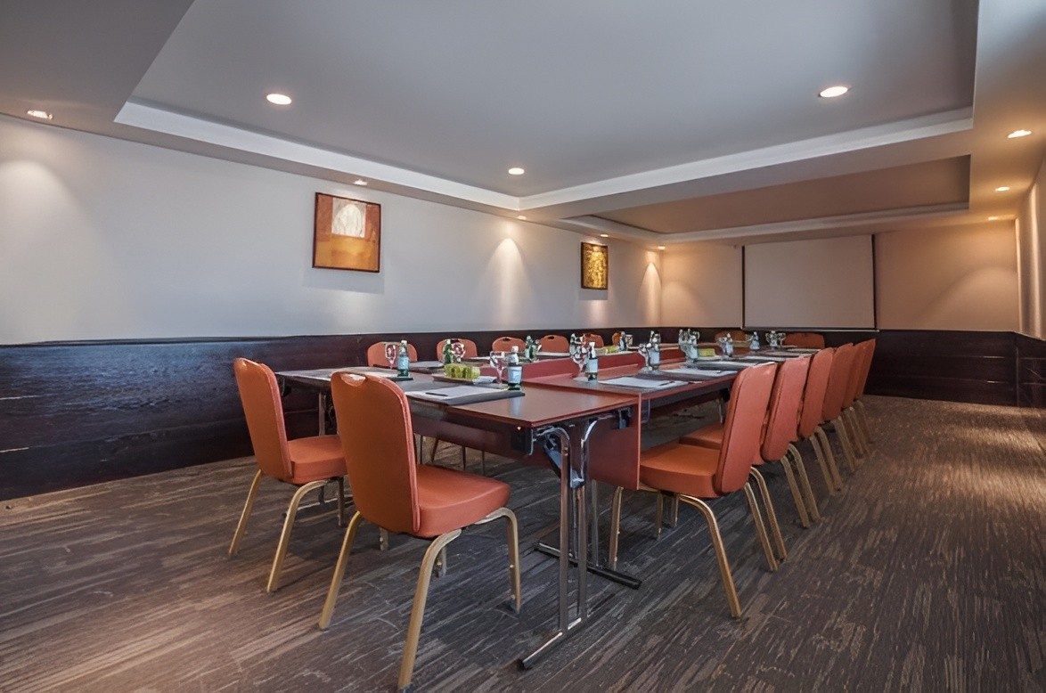 Badr Banquet Hall