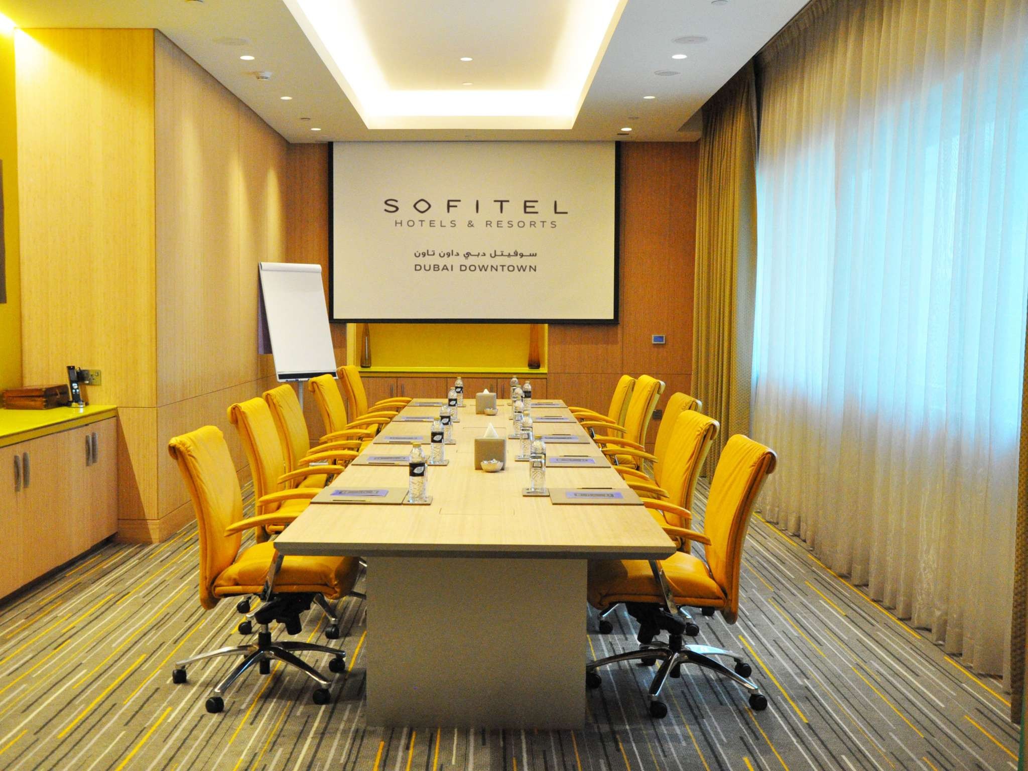 Onyx Meeting Room