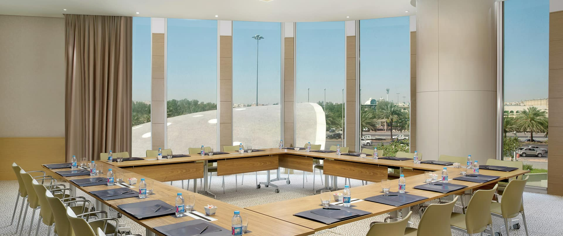 ruhchhi_madrid_meeting_room