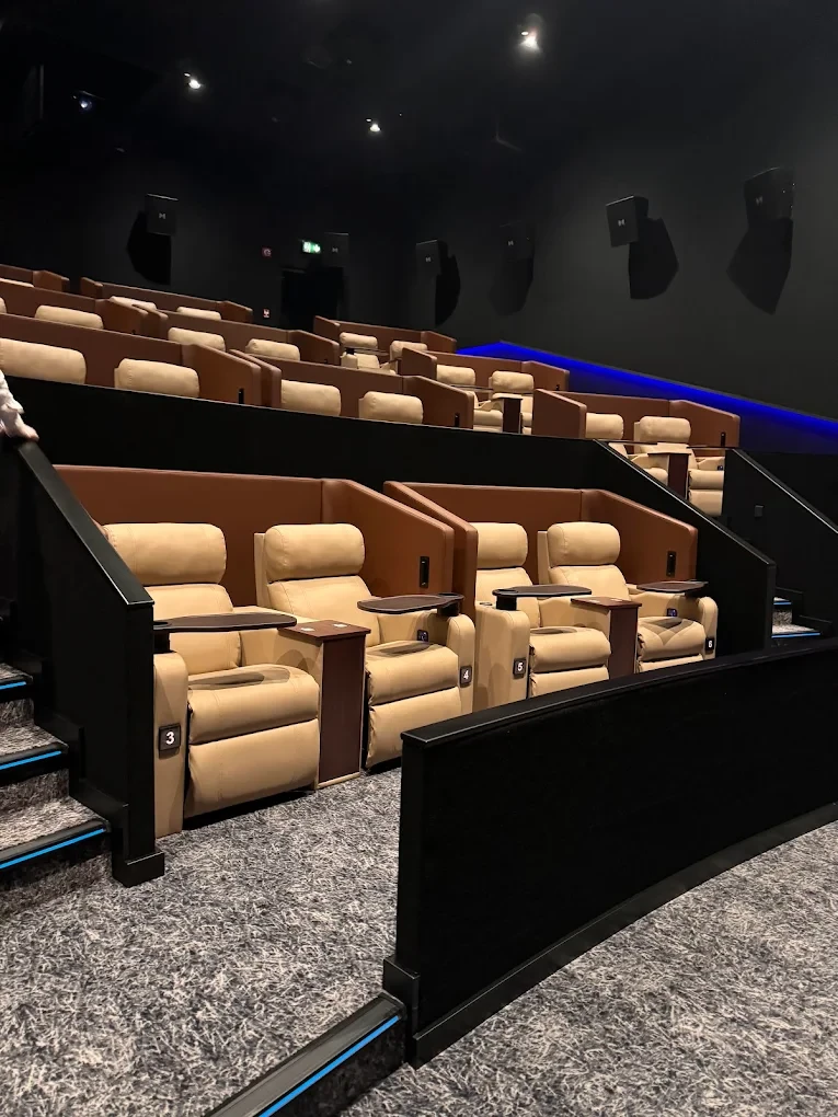 Private Cinema