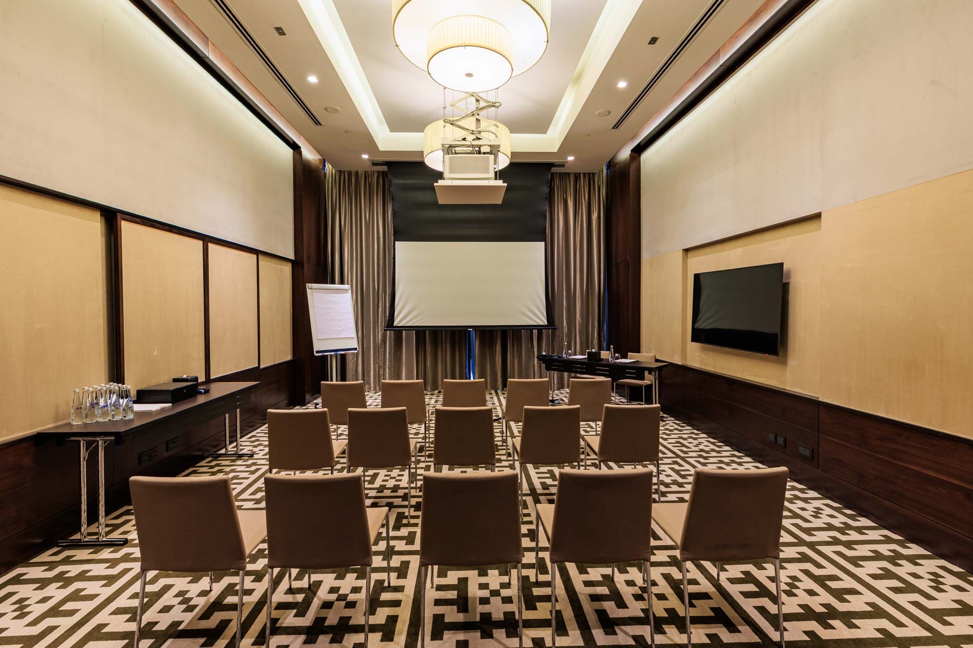 Grand Hyatt Abu Dhabi - Qimasha 2