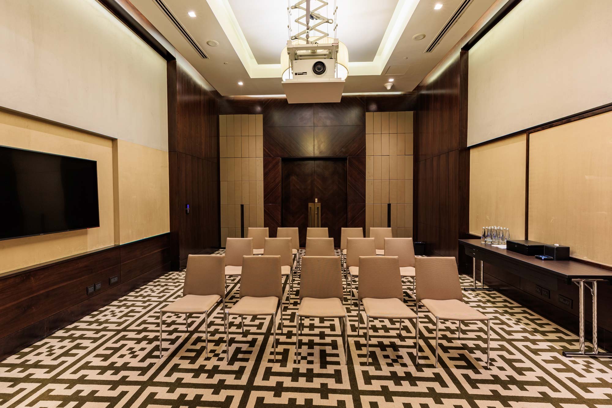 Grand Hyatt Abu Dhabi - Qimasha 2