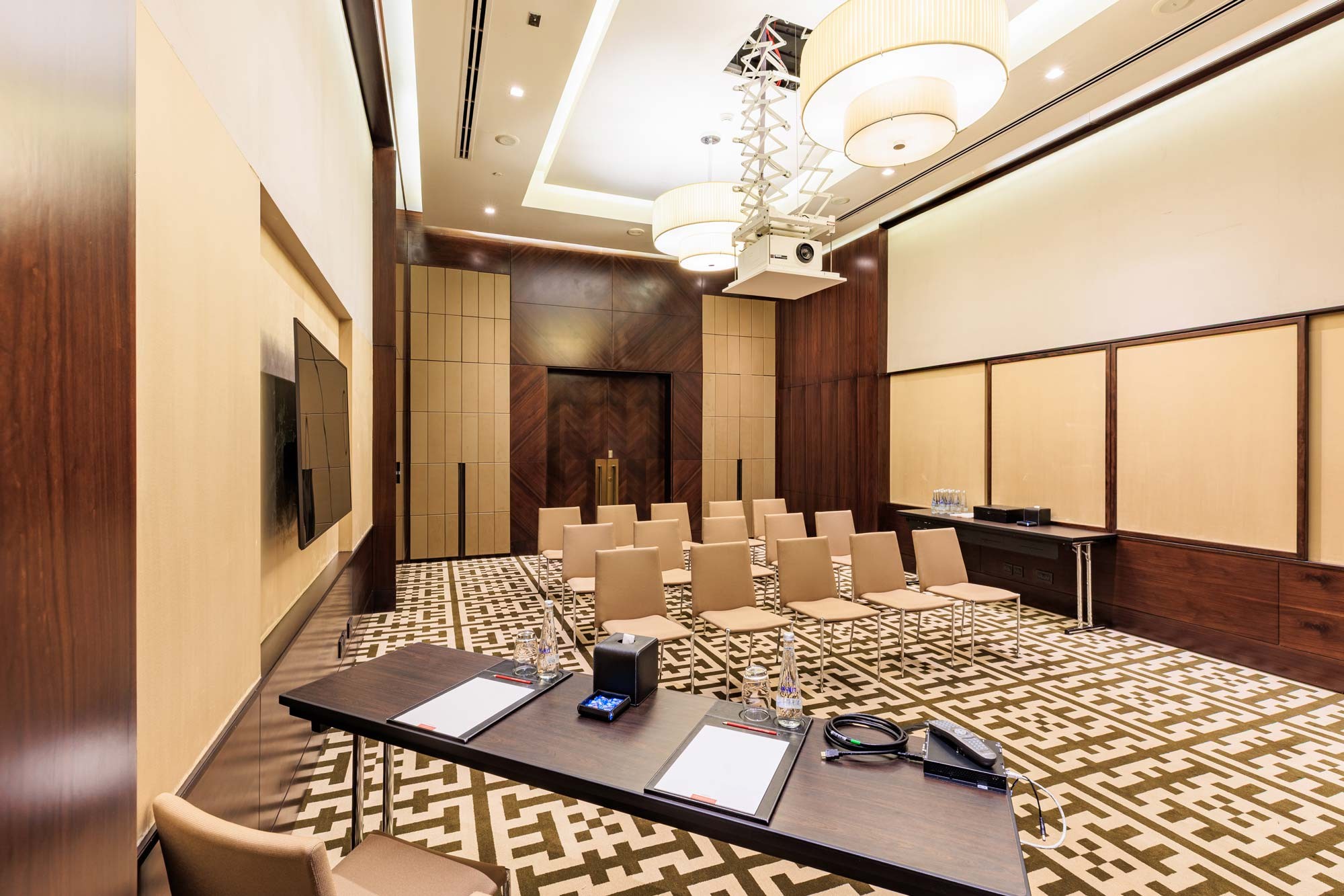 Grand Hyatt Abu Dhabi - Qimasha 2