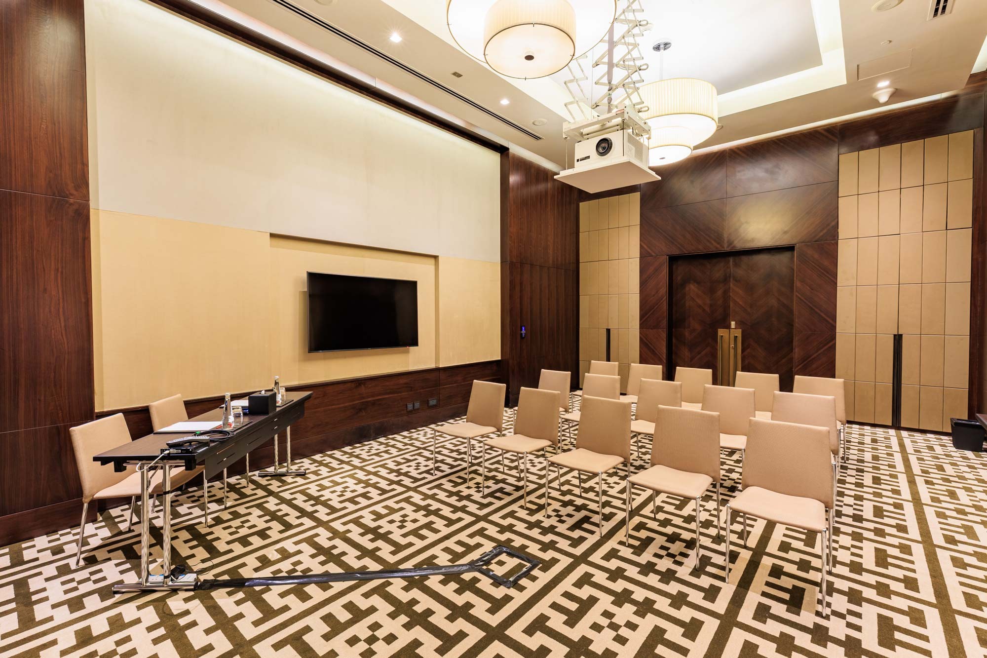 Grand Hyatt Abu Dhabi - Qimasha 2