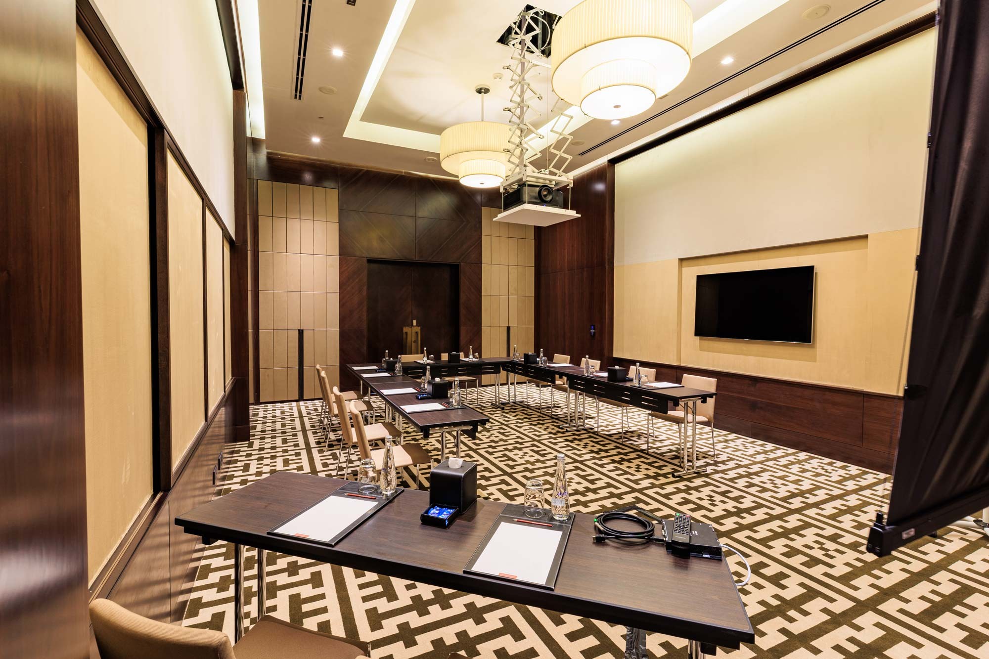 Grand Hyatt Abu Dhabi - Qimasha 2