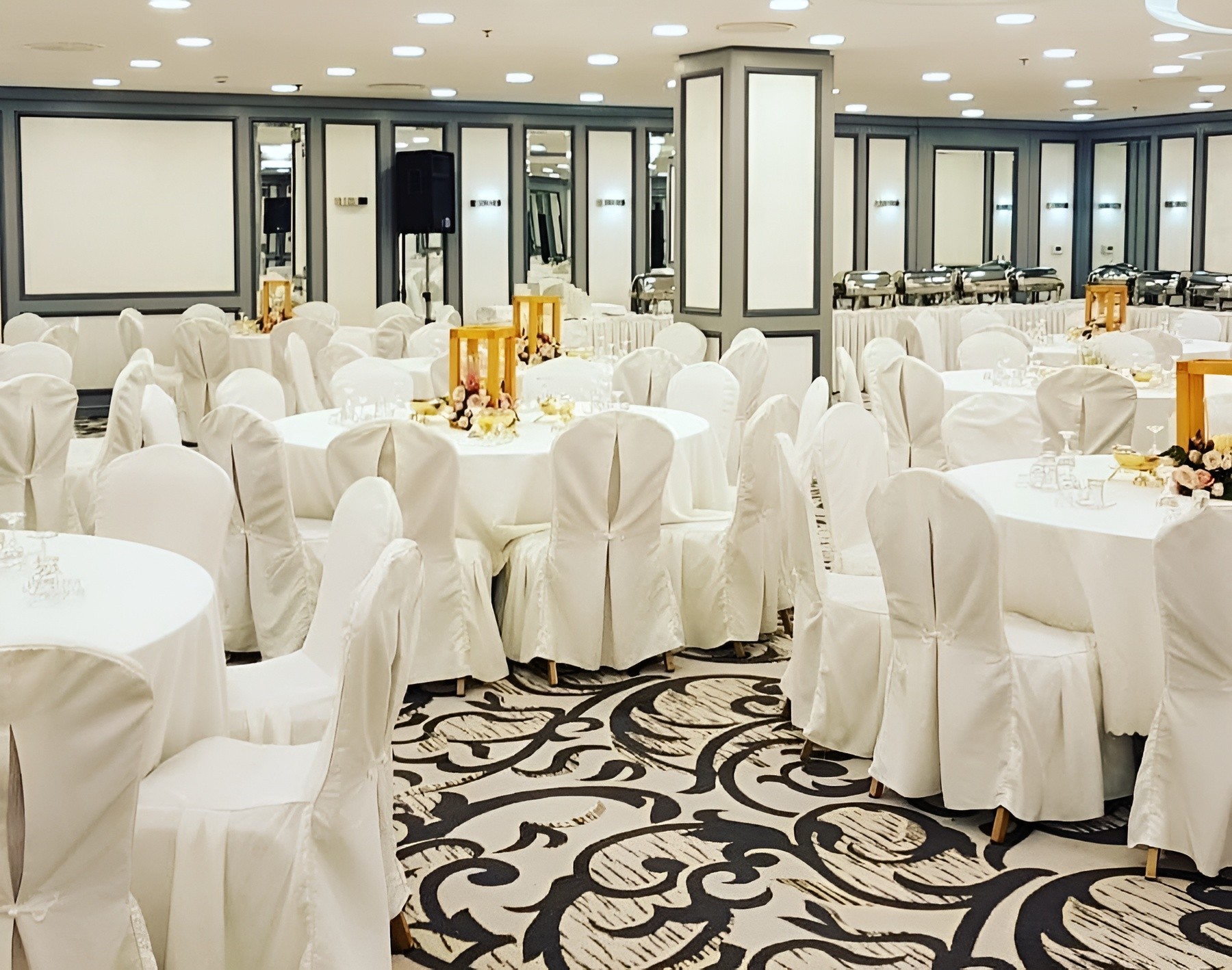 Hall 2