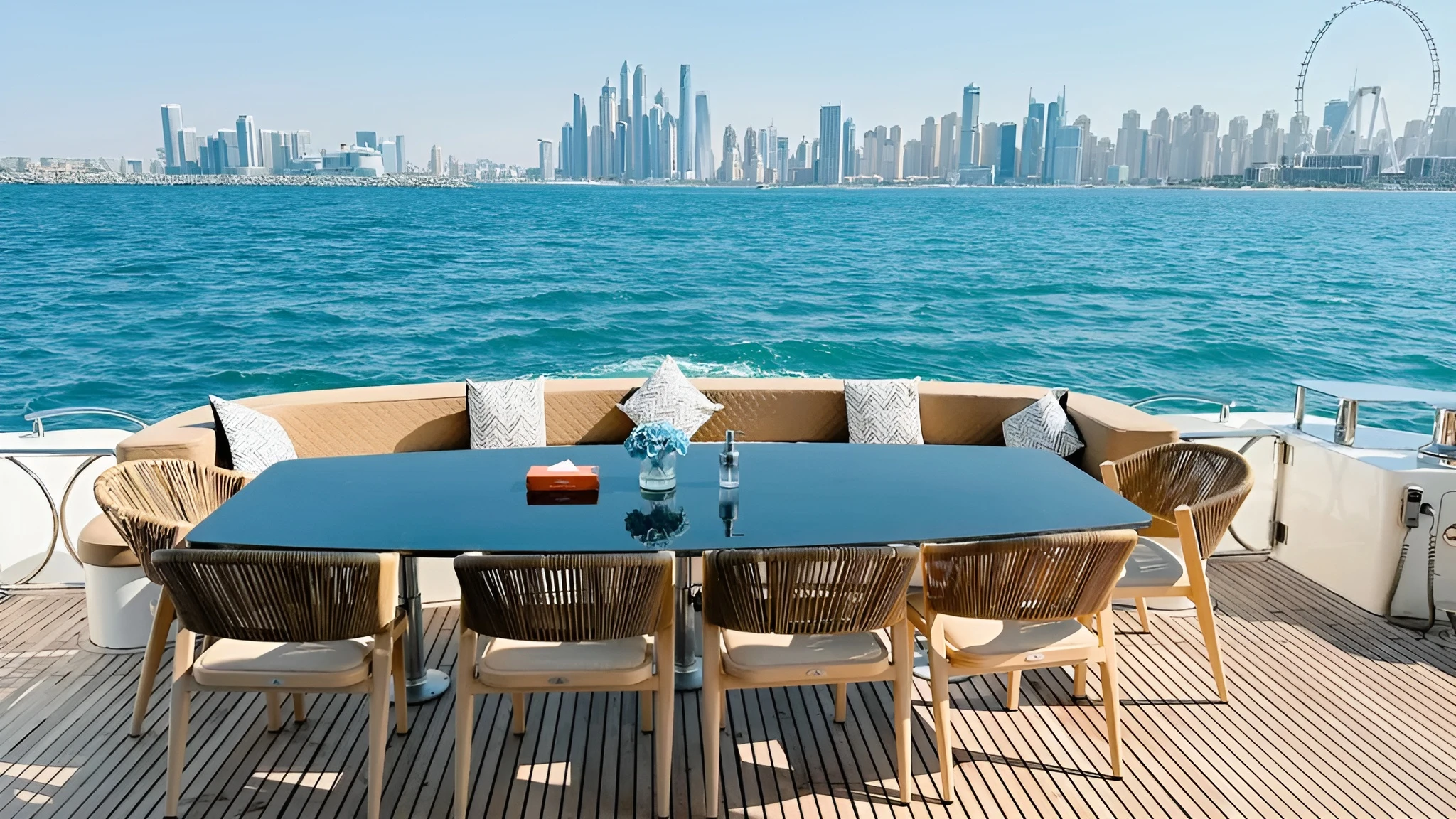 Upper Deck / Sky Deck / Sun Deck