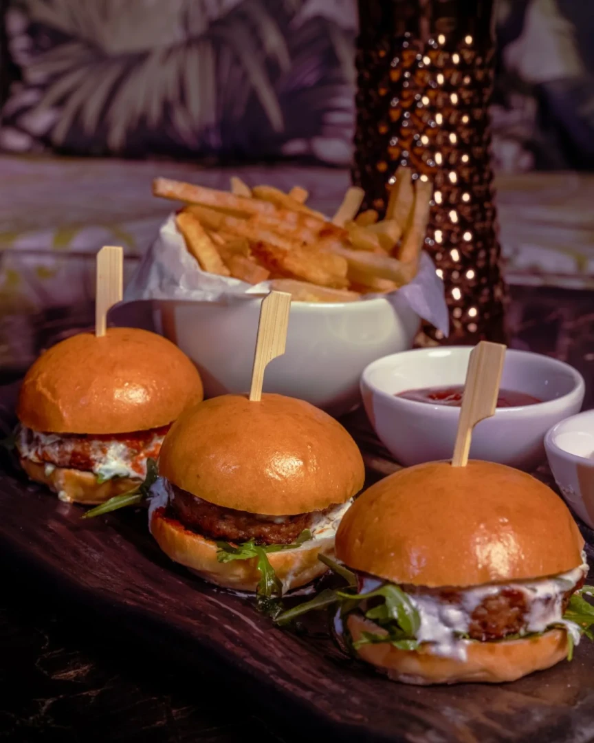 Gallery 21 Restaurant Bahrain