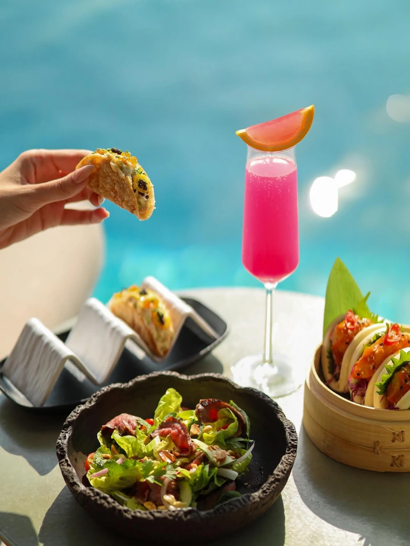 Food & Beverage