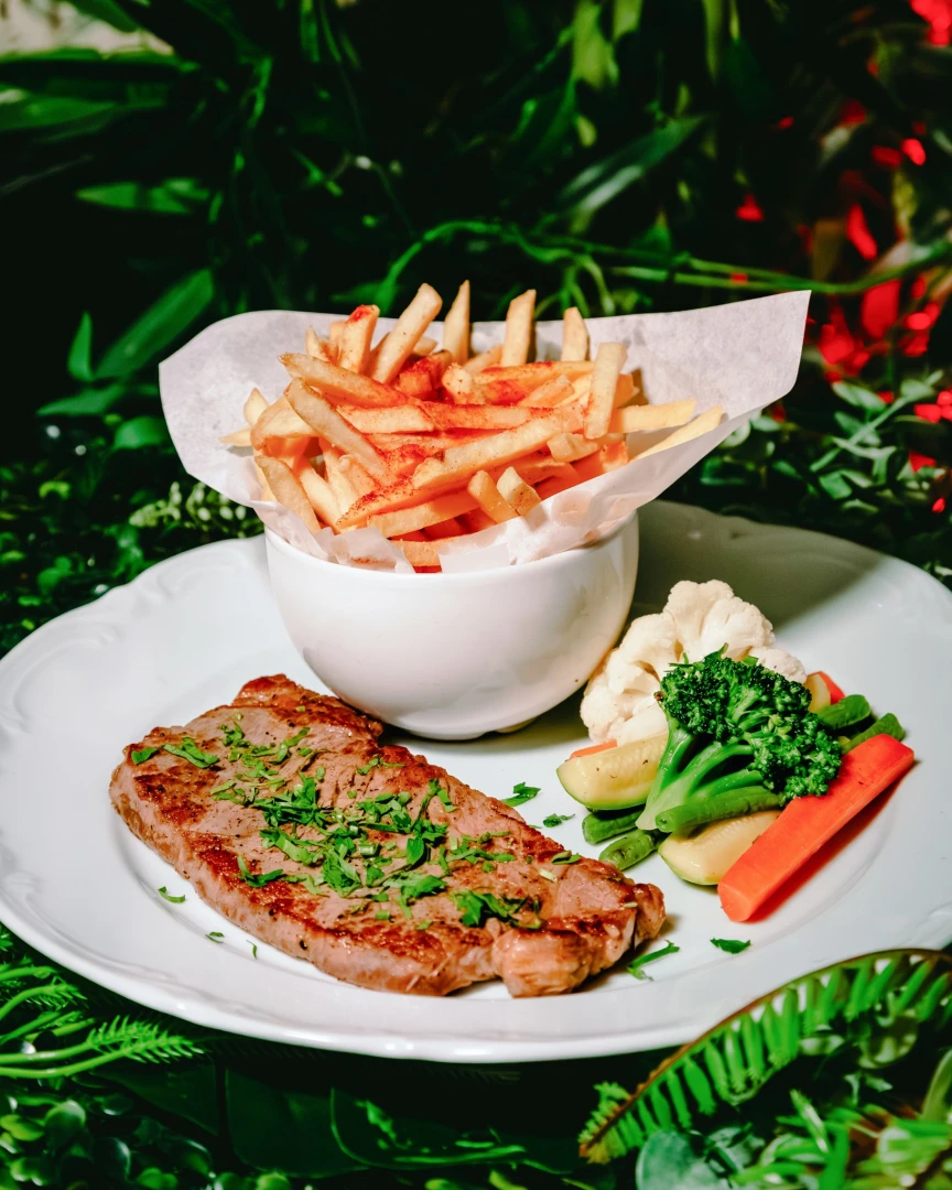 Gallery 21 Restaurant Bahrain