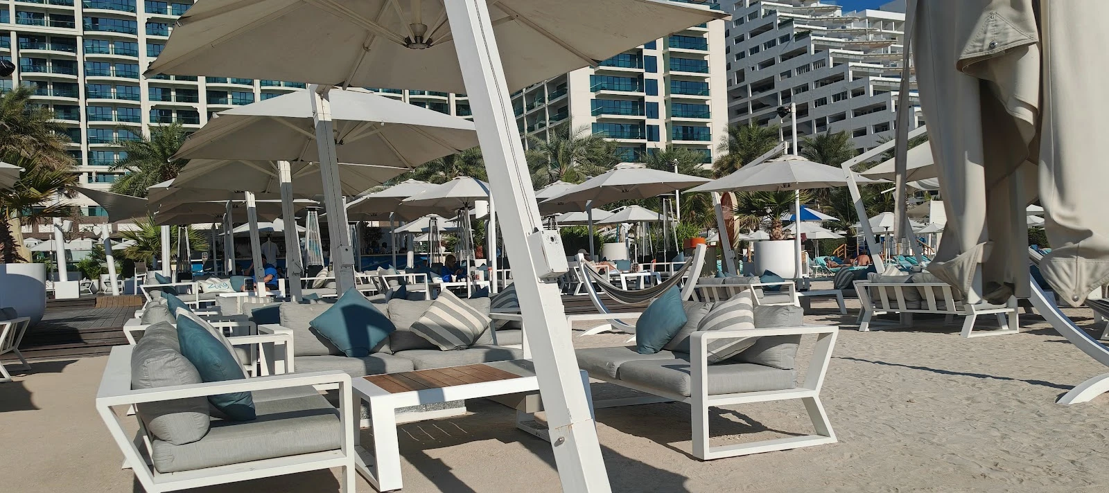 Zing Beach & Pool Bar